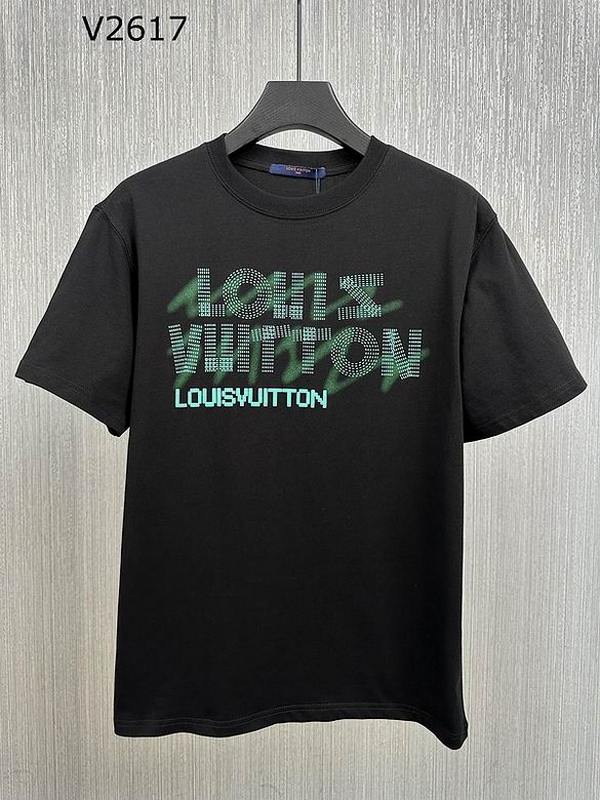 Louis Vuitton Men's T-shirts 1374